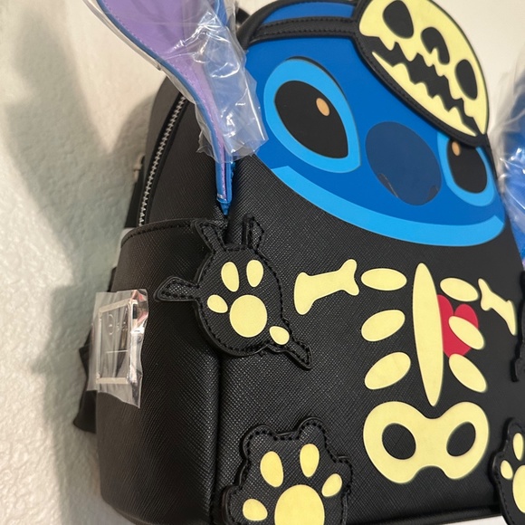 HER UNIVERSE STITCH GLOW IN THE DARK MINI BACKPACK - Picture 2 of 2